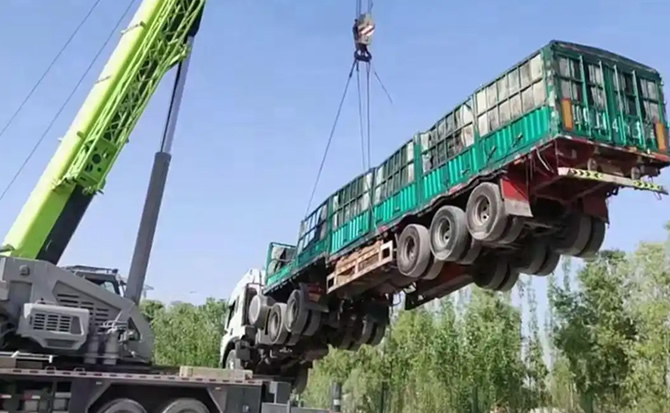 奈曼旗道路脱困救援案例